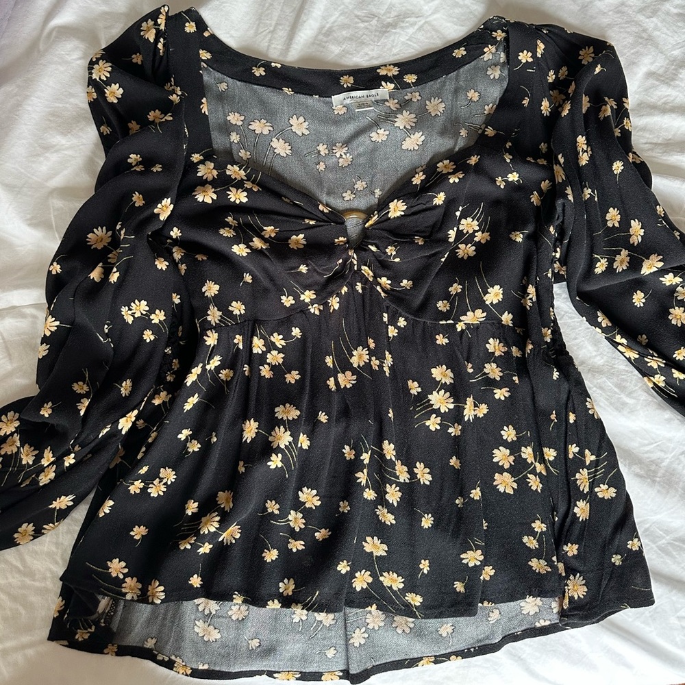 American eagle outfitters size L top